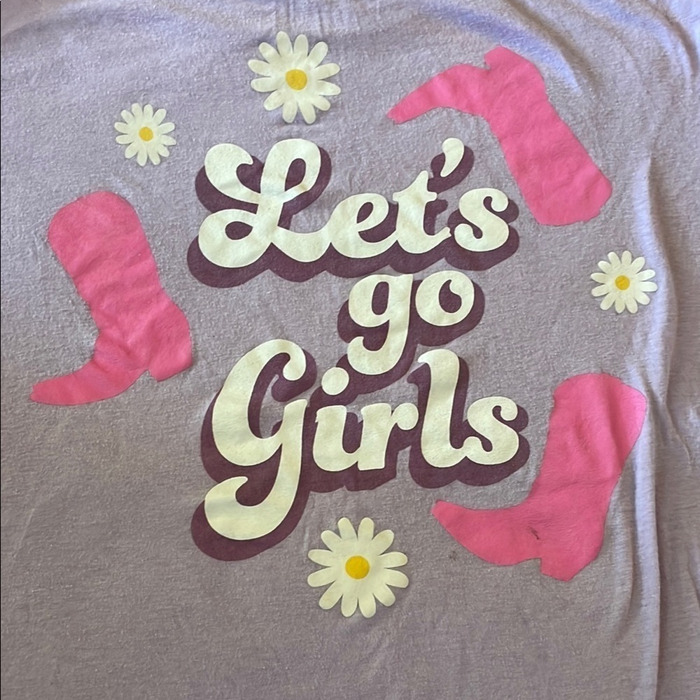 ⭐️ 3/$20 Simply southern let’s go girls t shirt XL